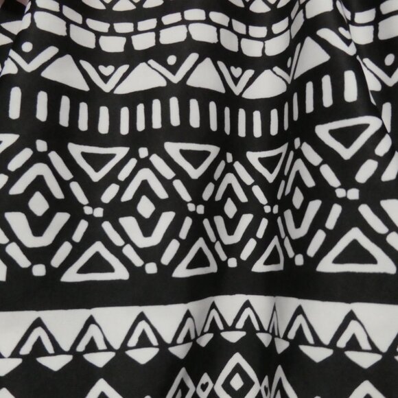 One-Shoulder Black, White, and Pink One Piece Swimsuit With Ruffles | 7-8 years - Picture 13 of 13